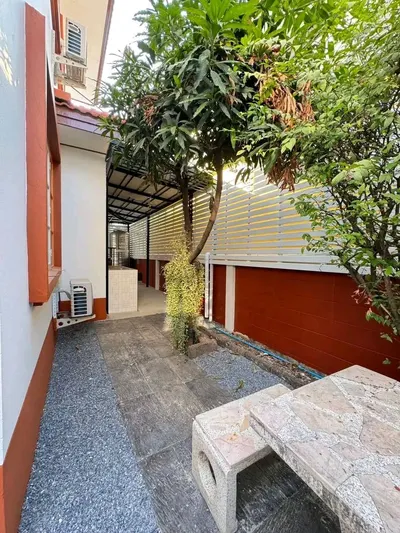 3-bed house for rent in Bangkok, photo 3 of 5