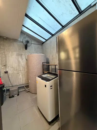 4-bed townhouse for rent near BTS Saint Louis, photo 4 of 5