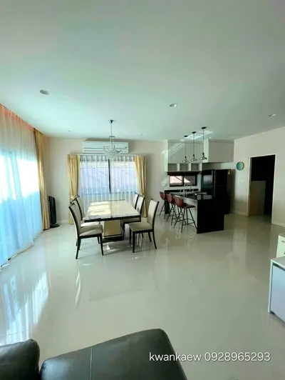 4-bed house for sale near BTS Khu Khot, photo 5 of 5