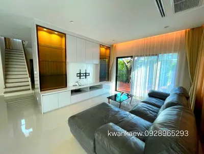 4-bed house for sale near BTS Khu Khot, photo 3 of 5