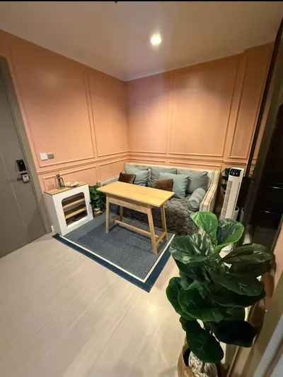Condo 1 chambre à louer à LIFE Asoke - Rama 9, photo 2 sur 5