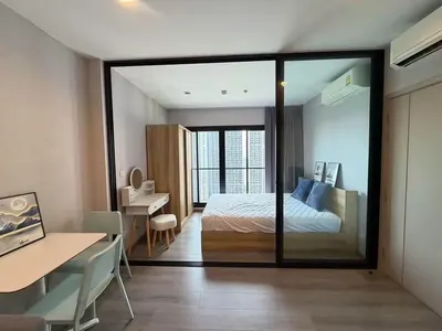 1-bed condo for rent at The Politan Rive, photo 6 of 10