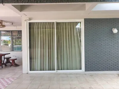 House for rent near MRT Huai Khwang, photo 5 of 5