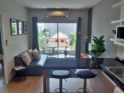 1-bed condo for rent near BTS Phrom Phong, photo 3 of 5