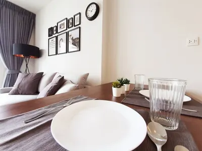 Condo for rent at Life One Wireless, photo 3 of 4