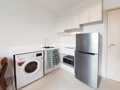 Condo for rent at Life One Wireless, photo 4 of 4