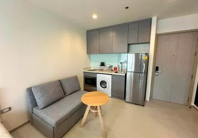 Rhythm Sukhumvit 36-38的开间公寓出租，第2张，共4张