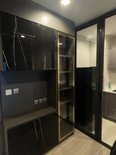 Life Asoke Hypeの1ベッドルームコンドミニアム（賃貸）、写真3/5