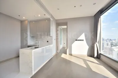 1-bed condo for rent at THE ESSE at SINGHA COMPLEX, photo 2 of 5
