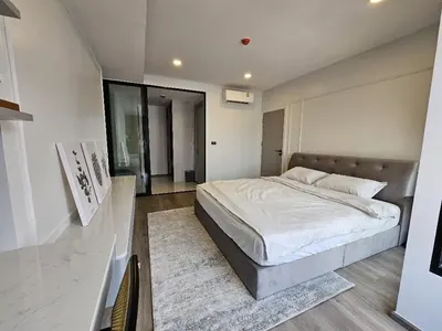 SOHO Bangkok Ratchadaの1ベッドルームコンドミニアム（賃貸）、写真4/5