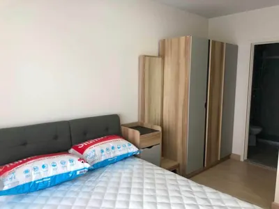 1-bed condo for rent near BTS Pho Nimit, photo 3 of 5