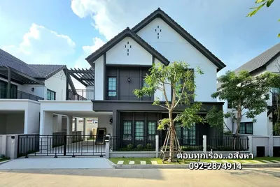 4-bed house for rent at Centro Bangna phase 2, photo 1 of 5
