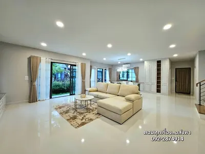 4-bed house for rent at Centro Bangna phase 2, photo 5 of 5