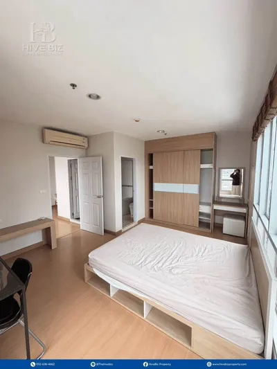 Condo 1 chambre à louer près de la station MRT Huai Khwang, photo 5 sur 5
