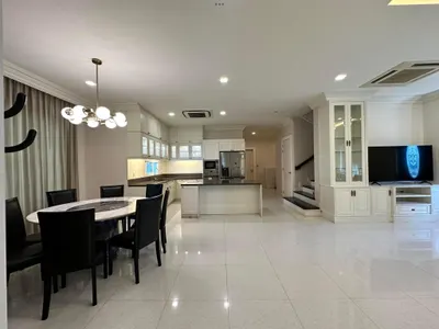 4-bed house for rent near BTS Bang Na, photo 3 of 5