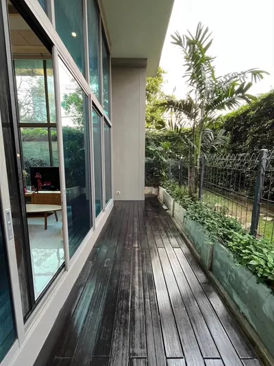 3-bed condo for rent near BTS Phrom Phong, photo 4 of 5