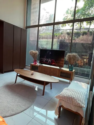 3-bed condo for rent near BTS Phrom Phong, photo 3 of 5