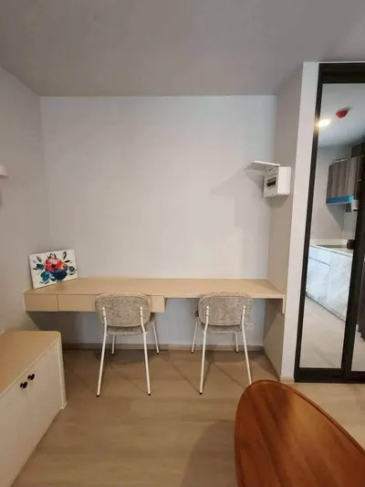 1-bed condo for rent at Aspire Onnut Station, photo 4 of 5