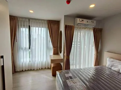 1-bed condo for rent at Aspire Onnut Station, photo 3 of 5