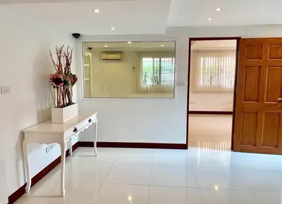 6-bed house for rent near BTS Sena Nikhom, photo 4 of 5