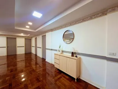 3-bed condo for rent in Thawi Watthana, photo 5 of 5