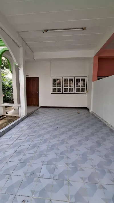 3-bed house for rent near BTS Bang Na, photo 3 of 5