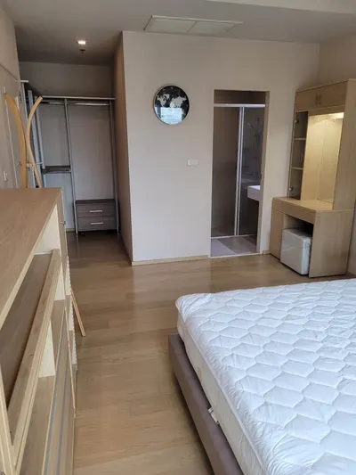 1-bed condo for rent near BTS Ari, photo 2 of 5