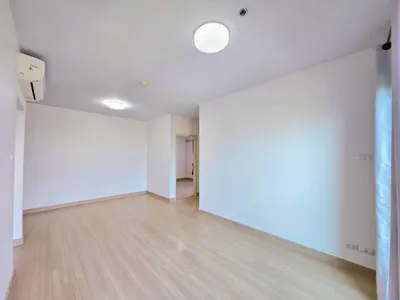 2-bed condo for sale near BTS Talat Phlu, photo 3 of 5