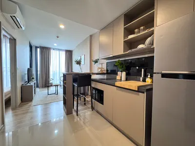 Oka Haus 素坤逸36号酒店,度假式公寓,中心区,高层美景的1房公寓出租，第1张，共7张