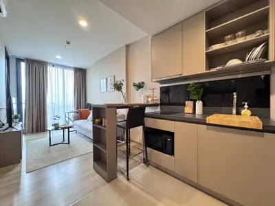 Oka Haus 素坤逸36号酒店,度假式公寓,中心区,高层美景的1房公寓出租，第3张，共7张
