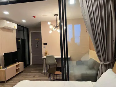 2-bed condo for rent near MRT Huai Khwang, photo 5 of 5