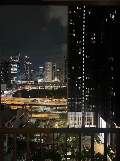ให้เช่าคอนโดสตูดิโอ LIFE Asoke - Rama 9 รูปที่ 3 จาก 9