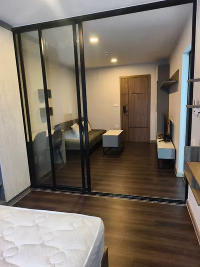 The Cube Loft Srinakarin的1房公寓出租，第3张，共5张