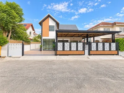 Village kc garden homeの5ベッドルーム一戸建て（売買）、写真2/5