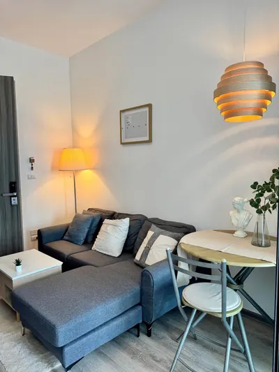 KnightsBridge Prime Onnutの1ベッドルームコンドミニアム（賃貸）、写真2/5
