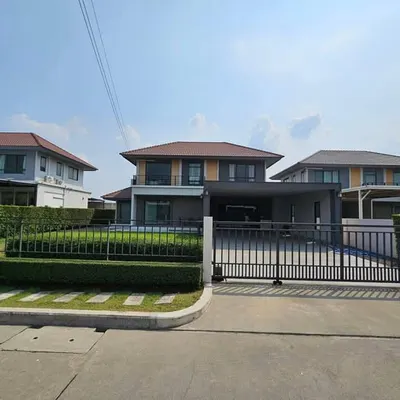 4-bed house for sale in Sai Mai, photo 1 of 5