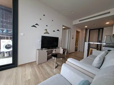 ให้เช่าคอนโด 1 ห้องนอน Oka Haus 素坤逸36号酒店,度假式公寓,中心区,高层美景 รูปที่ 5 จาก 5