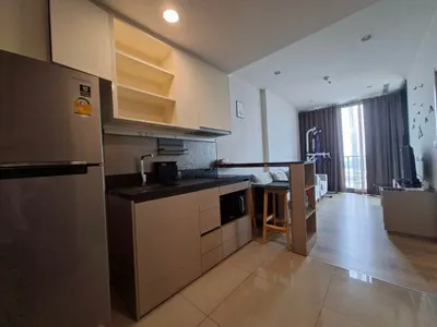 ให้เช่าคอนโด 1 ห้องนอน Oka Haus 素坤逸36号酒店,度假式公寓,中心区,高层美景 รูปที่ 3 จาก 5