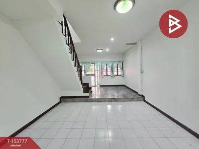 Maison de ville 2 chambres à vendre près de la station MRT Bang Kapi, photo 5 sur 5