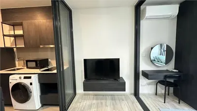 Condo for rent at XT HUAIKHWANG, photo 3 of 5
