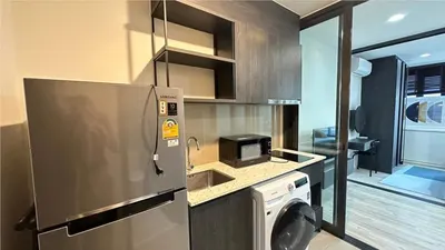 Condo for rent at XT HUAIKHWANG, photo 2 of 5