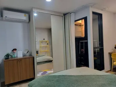 Condo 1 chambre à louer près de la station MRT Sutthisan, photo 4 sur 5