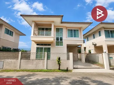 3-bed house for sale near MRT Min Buri, photo 1 of 5