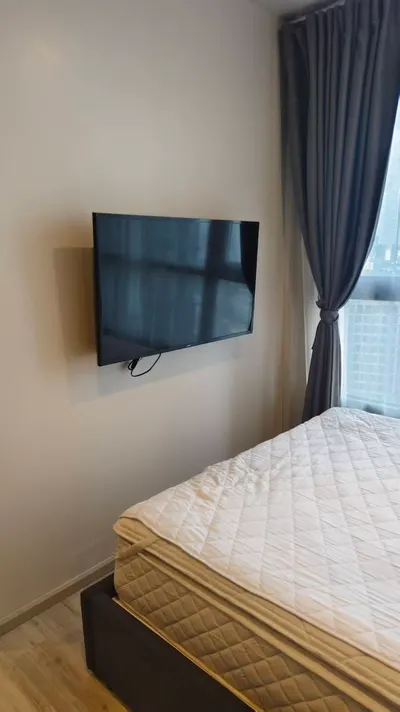 Condo 1 chambre à louer près de la station MRT Huai Khwang, photo 5 sur 5