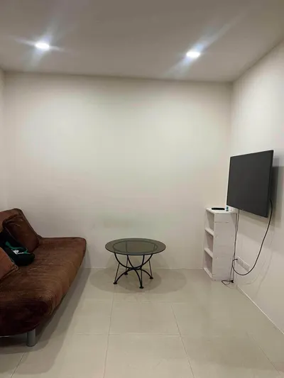 Appartement à louer près de la station MRT Ratchadaphisek, photo 3 sur 7