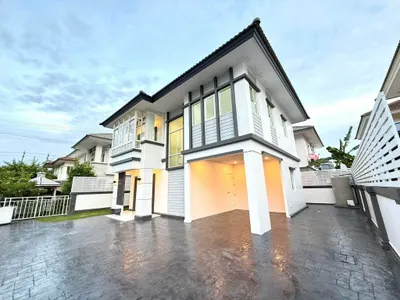 ノーンケーム区の3ベッドルーム一戸建て（売買）、写真2/5