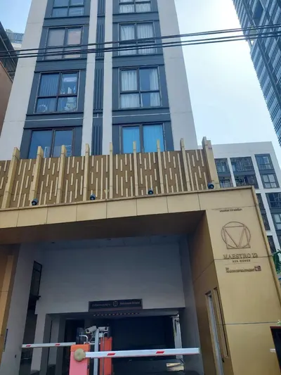 Condo 1 chambre à louer près de la station BTS Ratchathewi, photo 1 sur 7