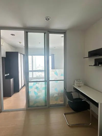 Condo for rent near BTS Bang Wa, photo 2 of 5