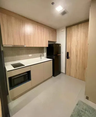 1-bed condo for rent near BTS Ratchathewi, photo 4 of 5