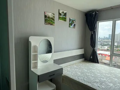 Condo à louer près de la station MRT Bang Son, photo 1 sur 5